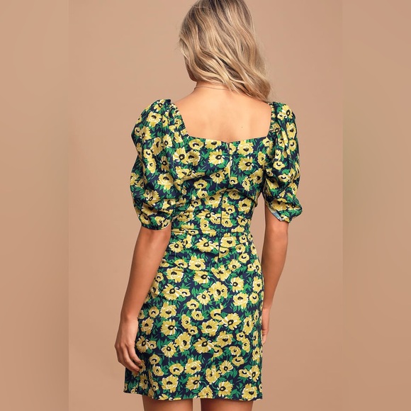 Floral Inclusive Navy Blue Floral Print Puff Sleeve Mini Dress 🌼 - Picture 5 of 7